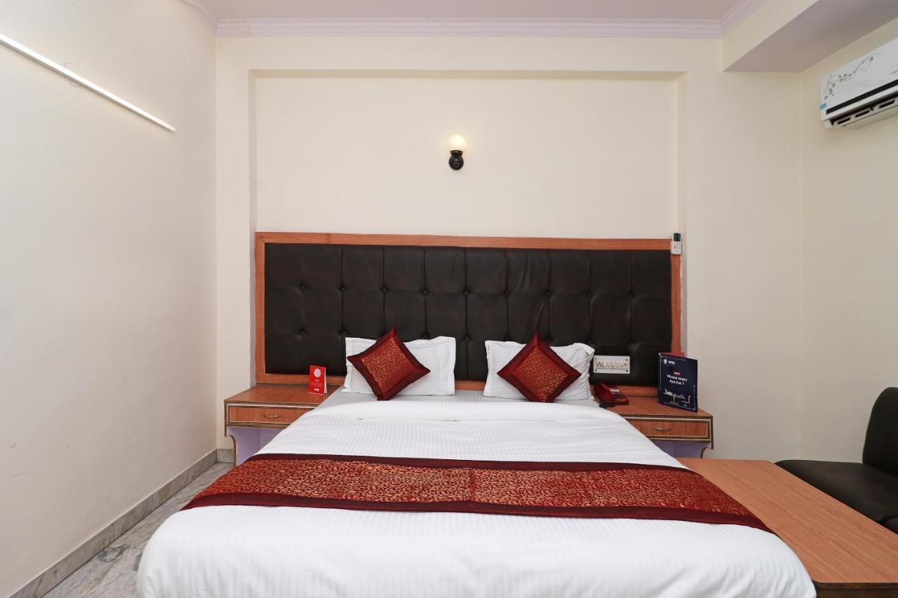 Oyo Hotel Silver Shine Near Gurudwara Shri Bangla Sahib Nueva Delhi Exterior foto